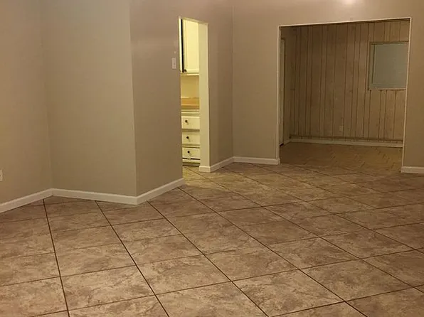 333 Mark Ave, Shafter, CA 93263