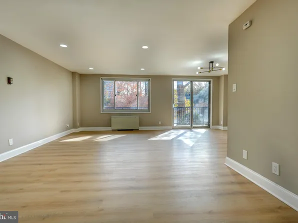 1900 Lyttonsville Rd APT 211, Silver Spring, MD 20910