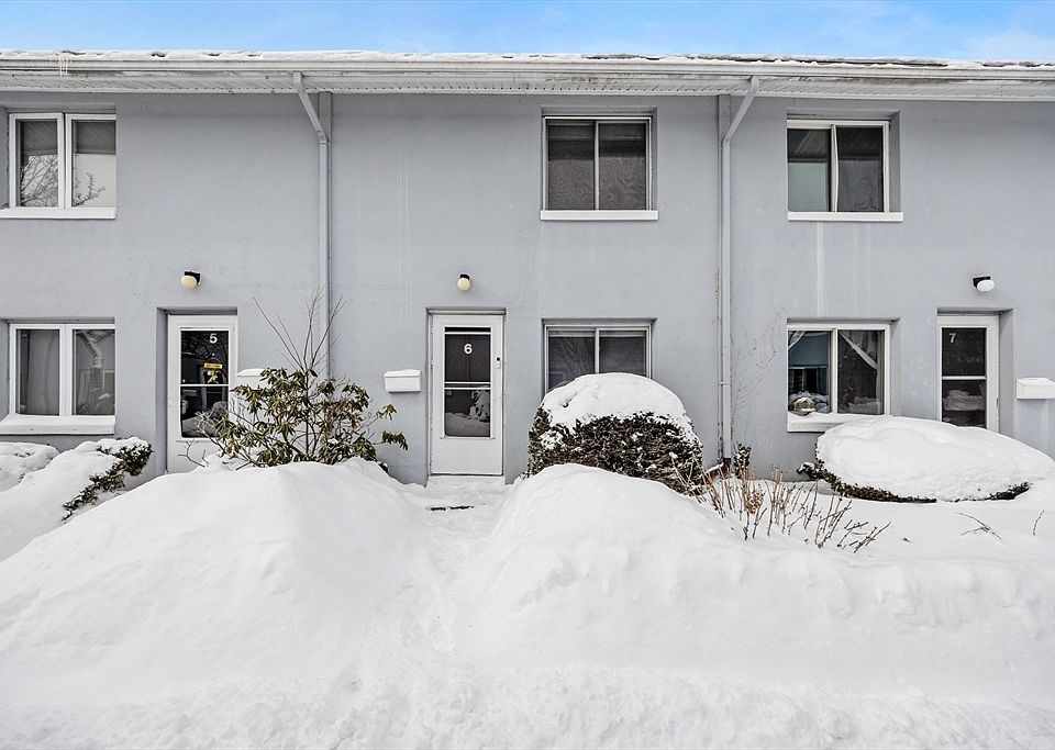 1st image of 988 Washington St APT 6