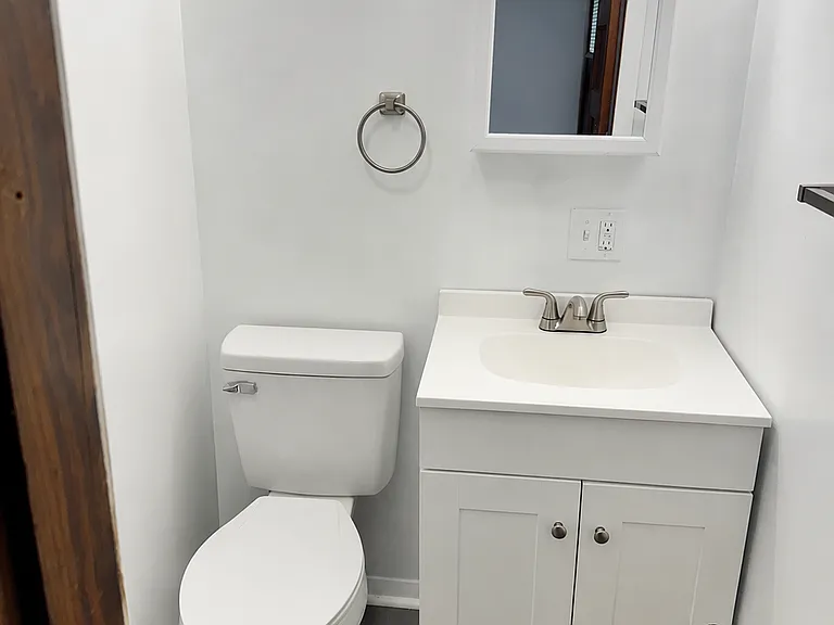 64-66 Peabody St #5 — Photo 11