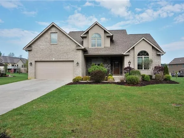 1087 Cross Creek Dr, Uniontown, PA 15401