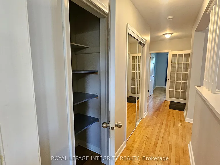 1764 Gage Cres — Photo 22