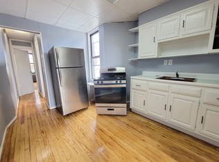 526 Lincoln St #3E, Union City, NJ 07087