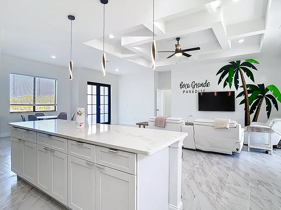 10404 Monticello Dr