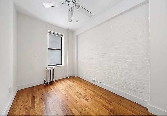 5th image of 260 Pacific St APT 10