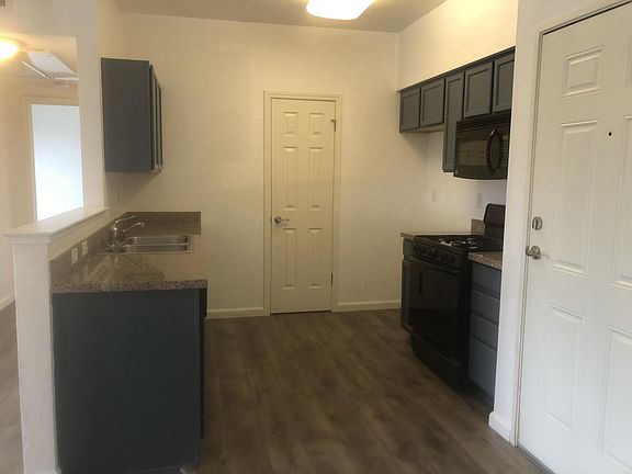 4th image of 237 Pacifica Blvd Unit 305