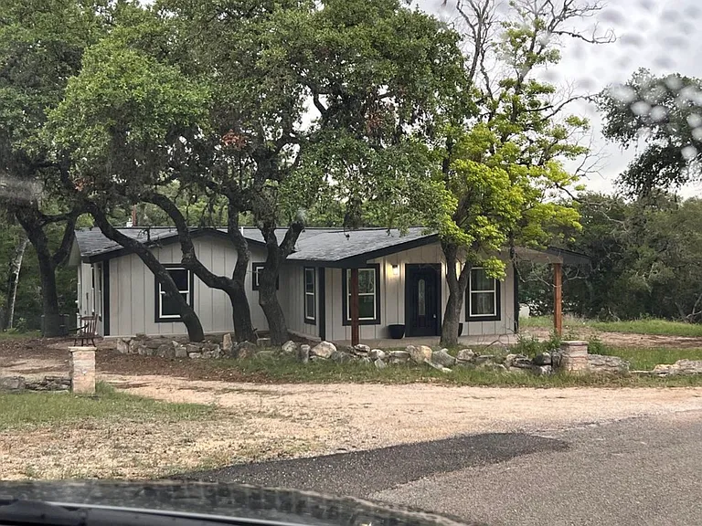 130 Creekview Dr — Photo 11