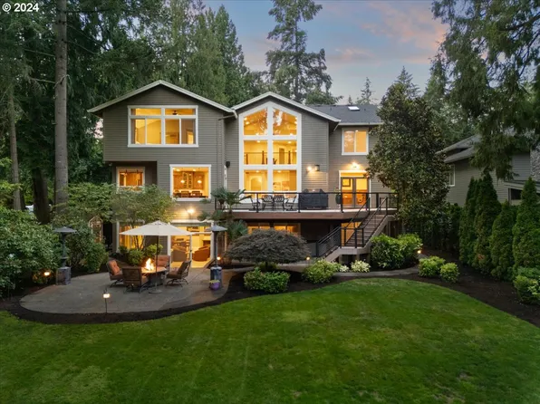 4540 Dogwood Dr, Lake Oswego, OR 97034