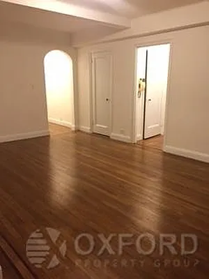 Rented by Oxford Property Group | media 11