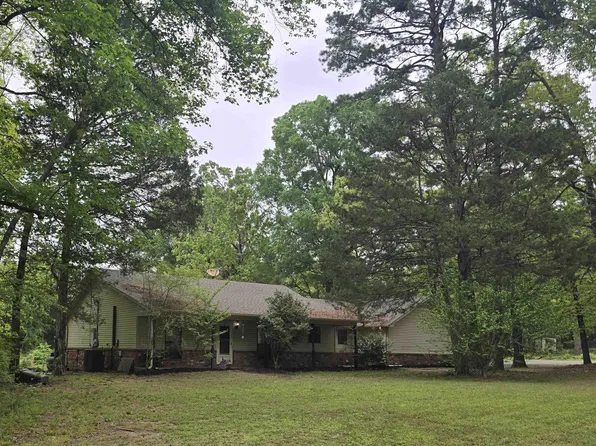 3 Holly Ln, Conway, AR 72032