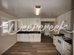 104 Ecker Ln, Cheswick, PA 15024