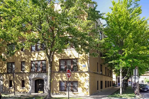 1400-12 N. Honore St. / 1501-07 N. Wicker Park Ave. Photo 1