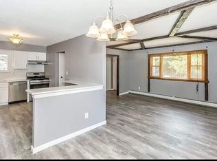 501 Blue Point Rd, Farmingville, NY 11738