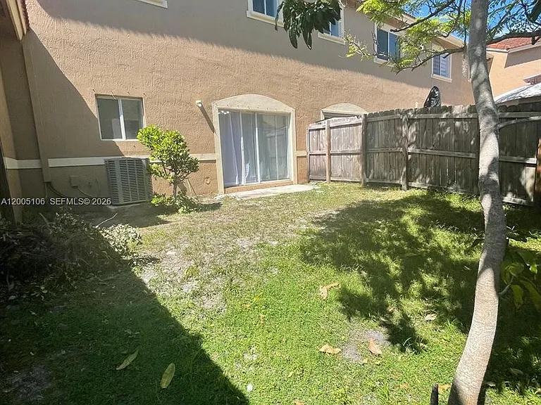 21477 SW 85th Psge #21477 — Photo 17