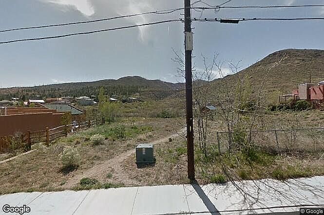 2nd image of 2237 48th St