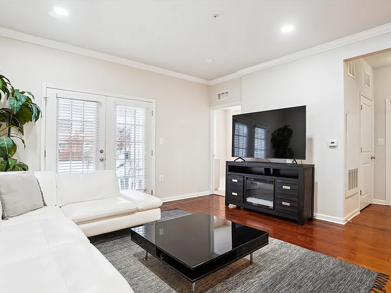 43031 Foxtrail Woods Ter #108 — Photo 2