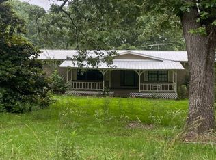 1004 Barker Rd, Morton, MS 39117