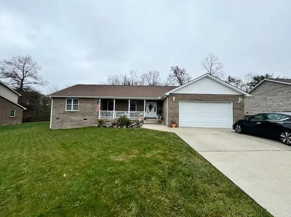 130 Warren St, Shady Spring, WV 25918