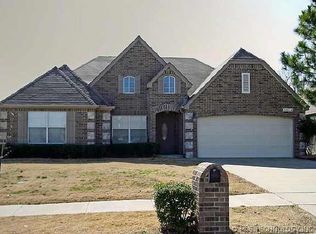26914 E 120th St, Coweta, OK 74429