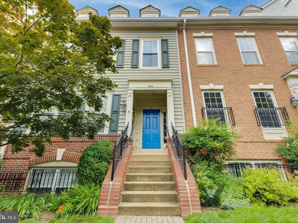 1605 Hunting Creek Dr #B, Alexandria, VA 22314