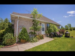 7135 Michael Rd, Orchard Park, NY 14127