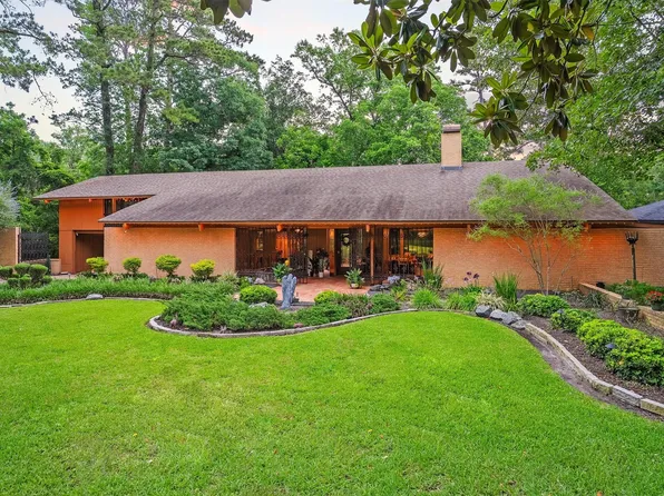 29 Winged Foot Dr, Conroe, TX 77304
