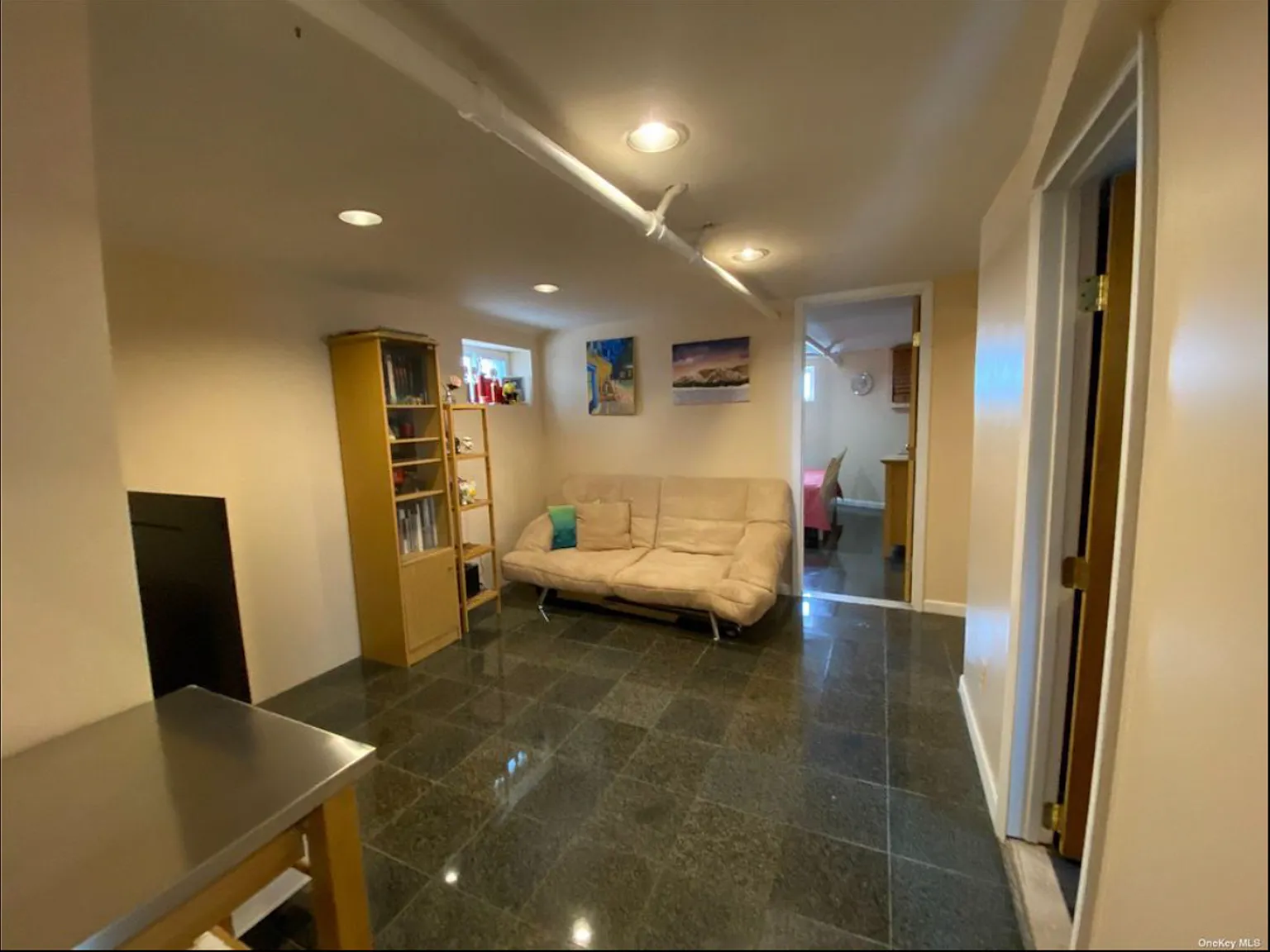 1 bed, 650 sqft, $1,650 — Photo 1