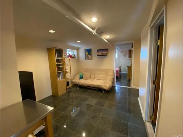 131-16 14th Ave #Basement, College Pt, NY 11356