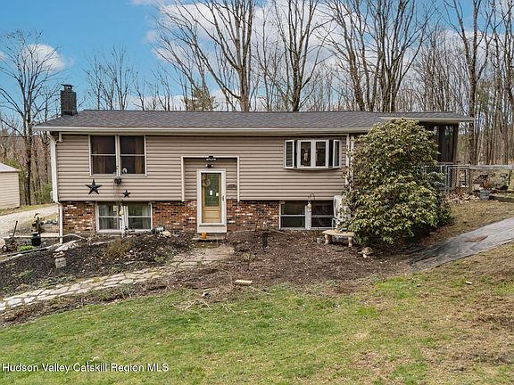 2nd image of 26 Rapp Road