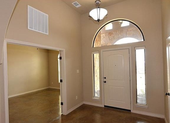 4th image of 105 Black Gum Ct