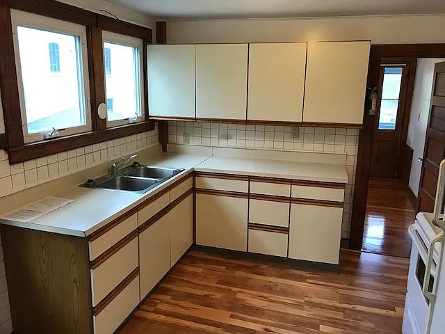 River Dr, Hadley — Photo 1