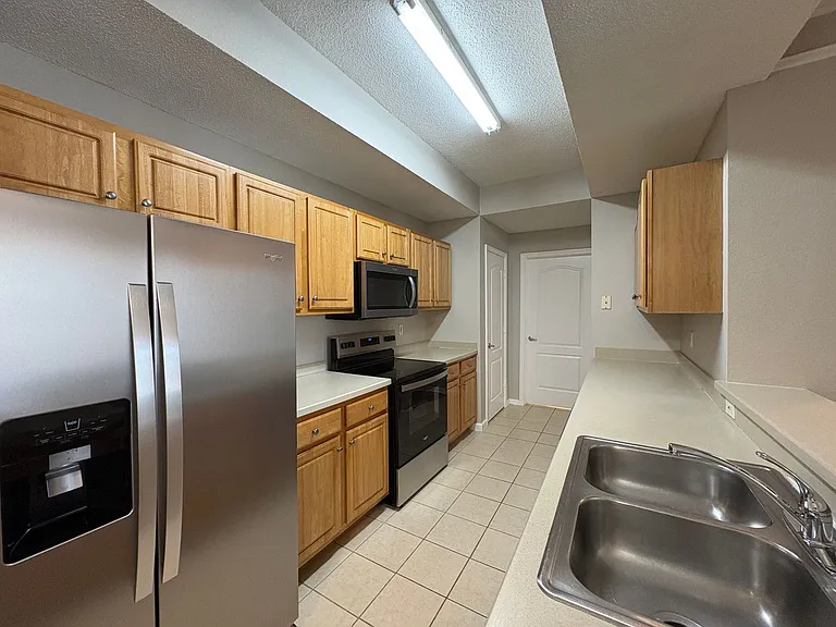 12021 Villanova Dr #112 — Photo 11