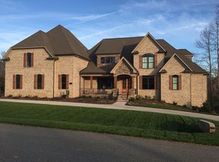 179 Pinnacle Dr, High Point, NC 27265