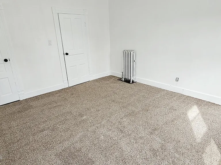 128 S Rebecca Ave — Photo 16