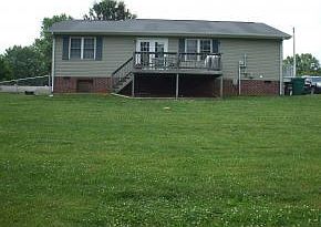2nd image of 15336 Skyland Ave