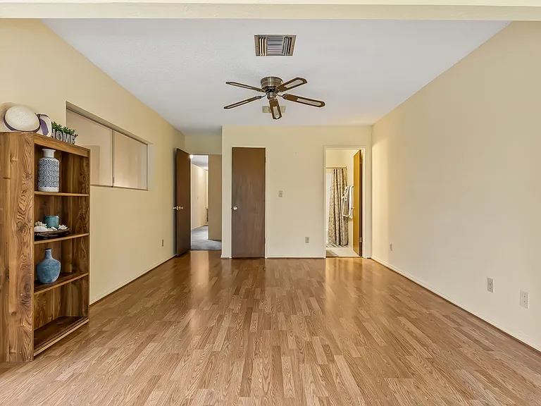 2687 Country Club Dr — Photo 23