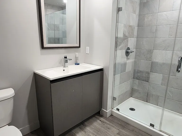 7040 Woodman Ave #207 — Photo 15