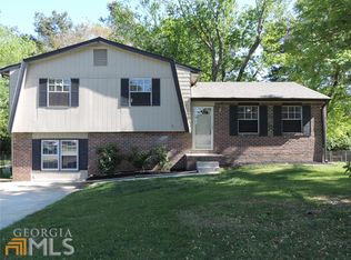 1836 Town Pl, Snellville, GA