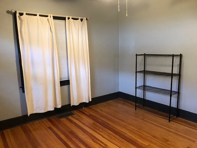 2717 N Fillmore St — Photo 6