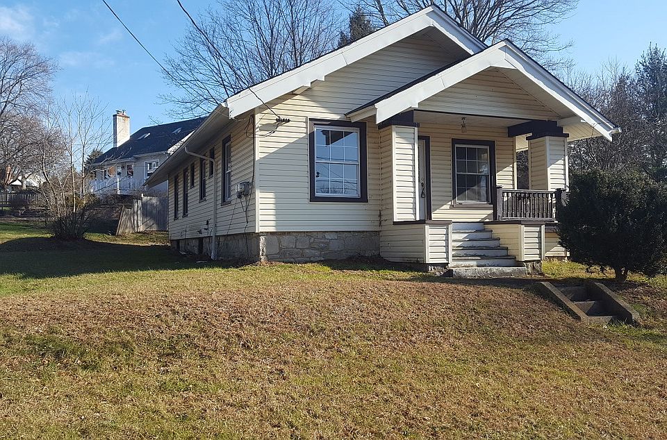 1st image of 201 Elm Ave
