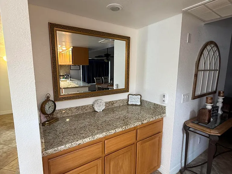 375 London Bridge Rd #35 — Photo 22