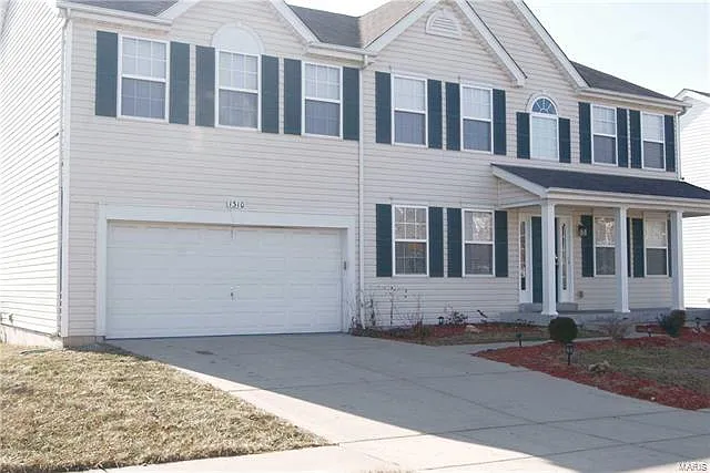 1310 Harting Dr photo 1