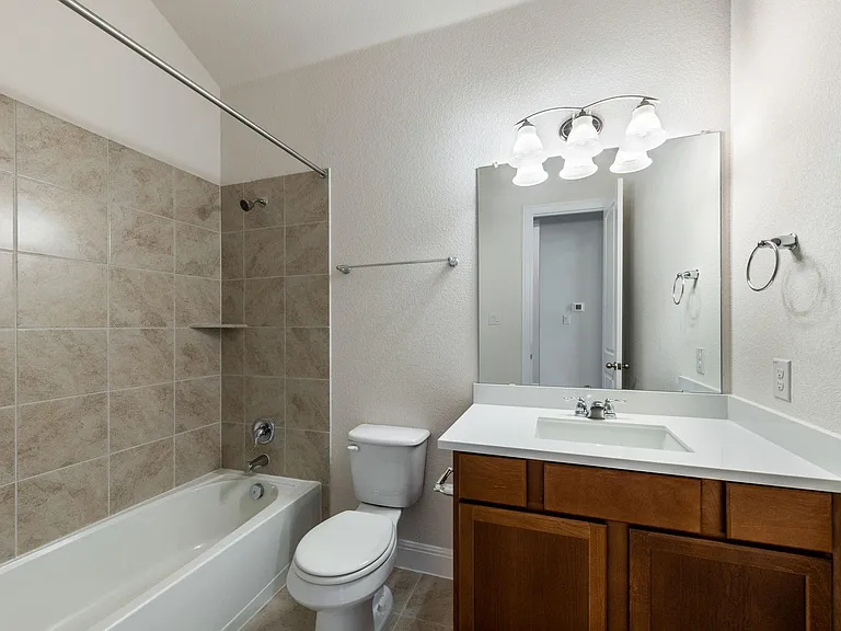 320 Coral Gate Trl — Photo 17