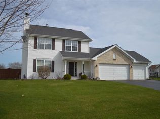 2045 Sunrise Dr, Rockton, IL 61072