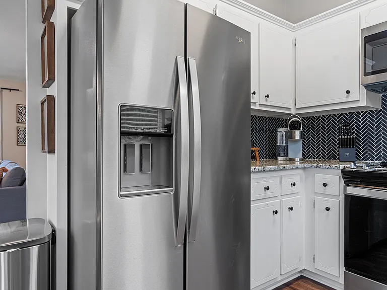 13 Huntcliff Dr — Photo 9