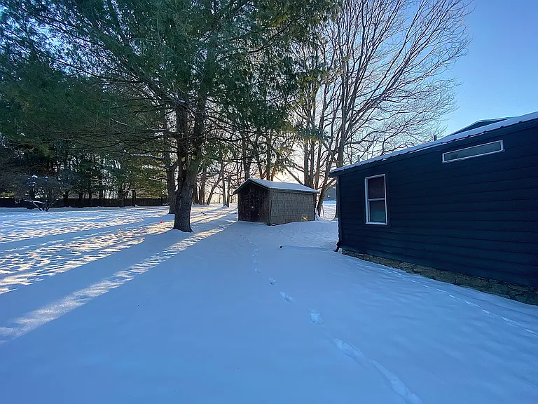 7454 Moore Rd — Photo 13