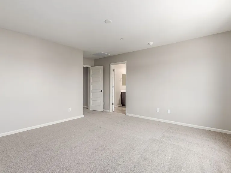 733 E Commonwealth Ave #39 — Photo 15