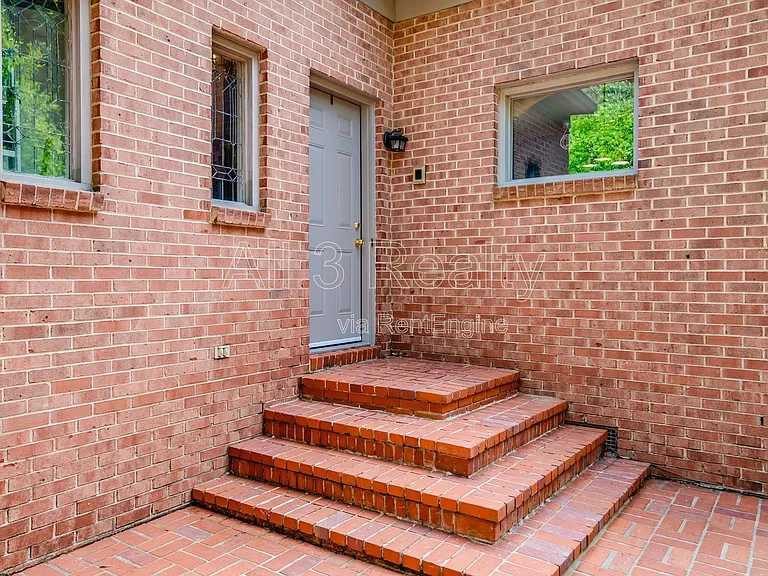 1029 Magnolia Curv — Photo 43