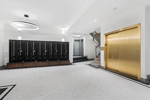 Rented by Compass | media 16