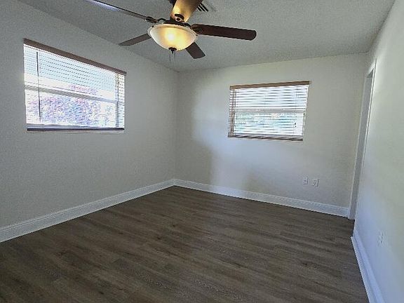 4th image of 1238 W Shore Drive